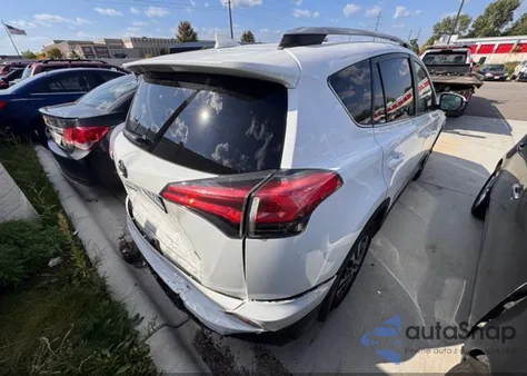 2017 Toyota Rav4 Le из США, поврежденный, VIN 2T3ZFREV2HW400678